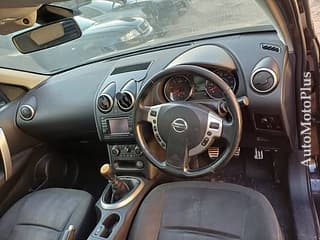 Dezmembrez Nisan motor 1.5 euro 5 motorul funcționează perfect toate piesele disponibile