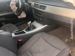 Dezmembram Bmw 320 diesel an 2006 cutie manuala 6 viteze