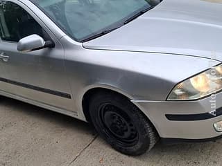 Vând skoda octavia 2.0 diezel an 2005 cod motor BKD 6 trepte. Vânzare masini, motociclete, biciclete, anvelope si roti, piese auto
