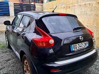 Dezmembram Nissan Juke an 2012 ,motor 1.6i cutie viteze manuala