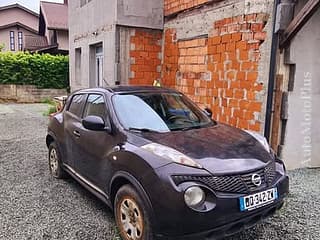 Dezmembram Nissan Juke an 2012 ,motor 1.6i cutie viteze manuala