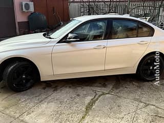 Dezmembrez f30 318d manual