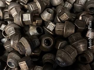 Piulite Jante Aliaj Prezoane Ford Volvo