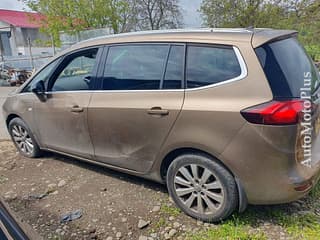 Dezmembrări Opel Zafira, 2013 a.f., diesel, manuala. Piata auto Transnistria, Bucuresti. AutoMotoPlus.