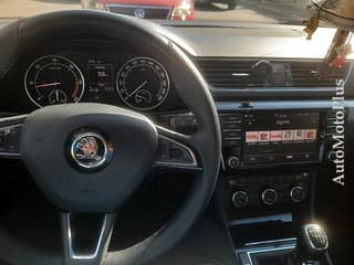 Vând Skoda Superb 3