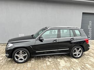 Vând Mercedes GLK Class, 2015 a.f., motorină, mașinărie. Piata auto Transnistria, Bucuresti. AutoMotoPlus.