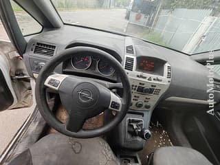 Dezmembrări Opel Zafira, 2008 a.f., diesel, manuala. Piata auto Transnistria, Bucuresti. AutoMotoPlus.