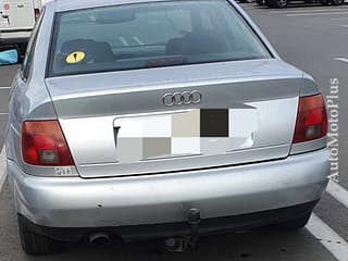 Dezmembrez audi a4 b5