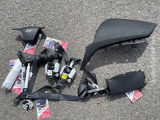 Hyundai Santa FE / Tucson 2017 - 2021 kit airbag  airbag volan airbag pasager airbag .... Dezmembrări Opel Corsa în România