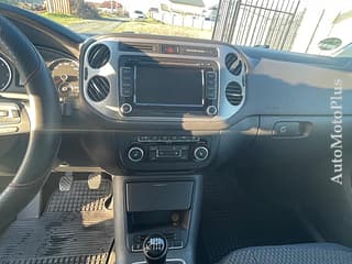 Vând Volkswagen Tiguan, motor 1968 cmc, diesel