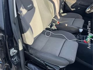 Vând Opel Zafira, 2003 a.f., diesel, manuala. Piata auto Transnistria, Bucuresti. AutoMotoPlus.