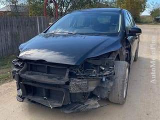 Dezmembrez ford focus 2012 1,6 diesel 105 cp