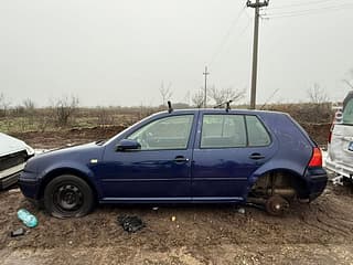 Dezmembrăm Volkswagen Golf 4 1.4 16V An 2001 Cod motor AKQ