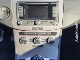 Functioneaza foarte bine . Nu prezinta niciun defecte ascunse