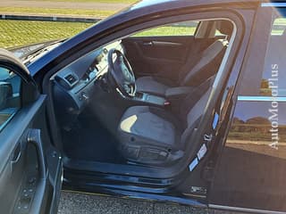 Functioneaza foarte bine . Nu prezinta niciun defecte ascunse