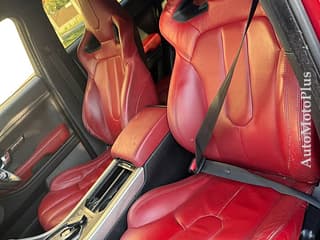 Dezmembrez Range Rover Evoque