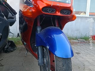 Suzuki Vstrom DL1000 // Kawasaki ZZR1100  // Aprilia Pegaso 650