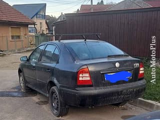 Dezmembrez Skoda Octavia 1 1.6