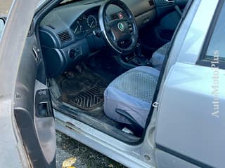 Vând Skoda Octavia Tour TDI (AXR) M1 AA, motor 1.9,  101 CP / 74 kW (1U STAXRX01)