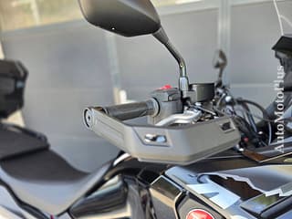  Motocicleta enduro, Honda, Africa Twin CRF1100L DCT, 2025 a.f., 1082 cm³ (Electric) • Motociclete  în Transnistria • AutoMotoPlus - Piata moto Transnistria.
