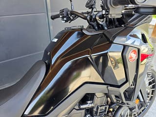  Motocicleta enduro, Honda, Africa Twin CRF1100L DCT, 2025 a.f., 1082 cm³ (Electric) • Motociclete  în Transnistria • AutoMotoPlus - Piata moto Transnistria.