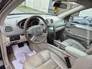 Vând Mercedes ml an 2008