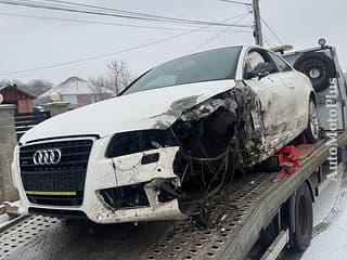 Dezmembrez Audi a5 coupe 2010 3.0 TDI quattro cutie S tronic