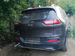 Jeep Cherokee avariat