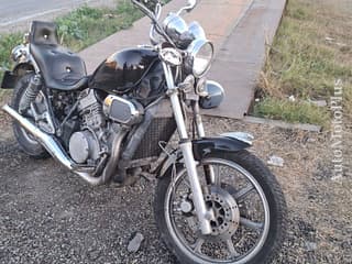 Vand pentru dezmembrat sau reparat Kawasaki Vulcan VN750, an 1994, (31775 km). Mașini și motociclete în Romania