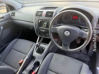 Dezmembrări Volkswagen Golf, 2008 a.f., benzinа, manuala. Piata auto Transnistria, Bucuresti. AutoMotoPlus.