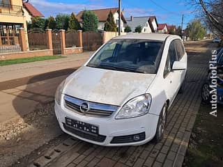 Dezmembrez Opel zafira b  Motor 1.7 cdti An fabricație 2011