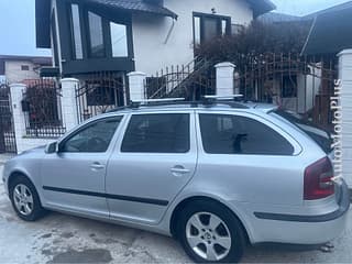 Skoda Octavia. Mașini și motociclete în Romania