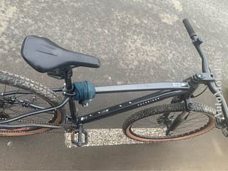 Vând 2 biciclete împreună