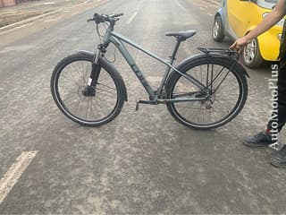 Vând 2 biciclete împreună