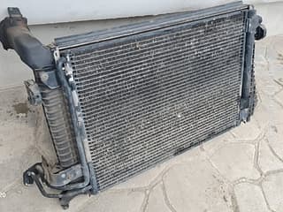 Dezmembrez VW Golf 5, 1,9 TDI, 2009 , motor BLS