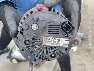 Dezmembrez VW Golf 5, 1,9 TDI, 2009 , motor BLS