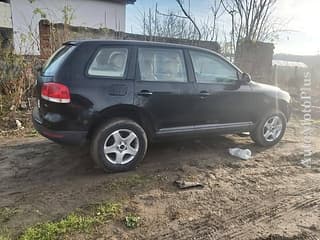 Vand touareg 2.5 an 2008 cutie manuala 174cp