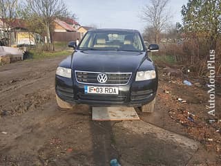 Vand touareg 2.5 an 2008 cutie manuala 174cp