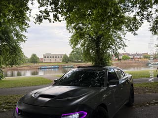 Dodge Charger 5.7 2018